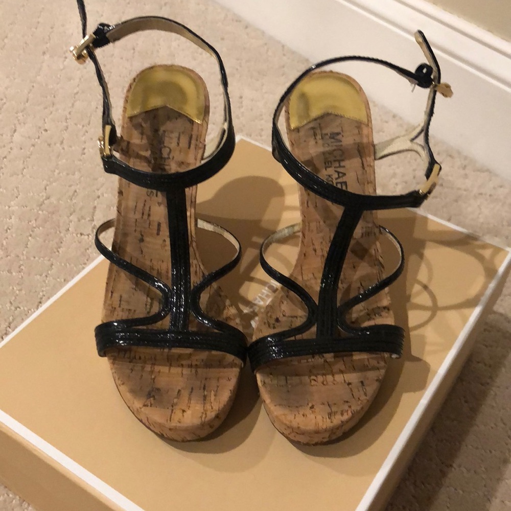 Michael Kors Cicely wedges - black